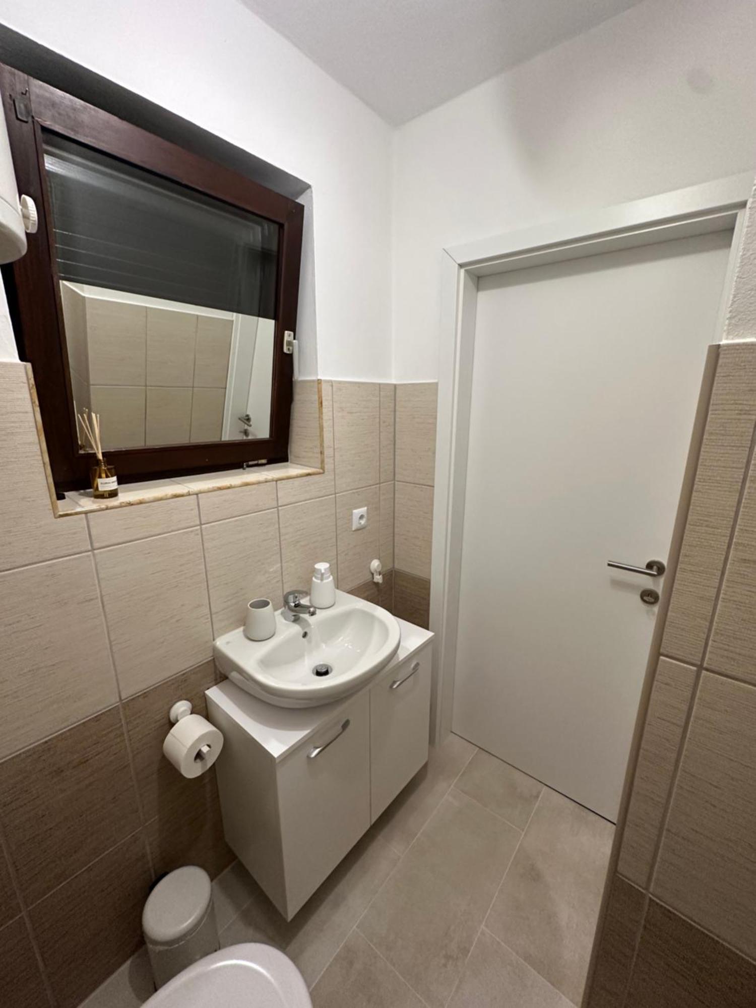 סלצה Studio Apartman Stefanija מראה חיצוני תמונה